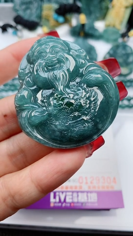【闪购商品】翡翠颈饰未镶嵌