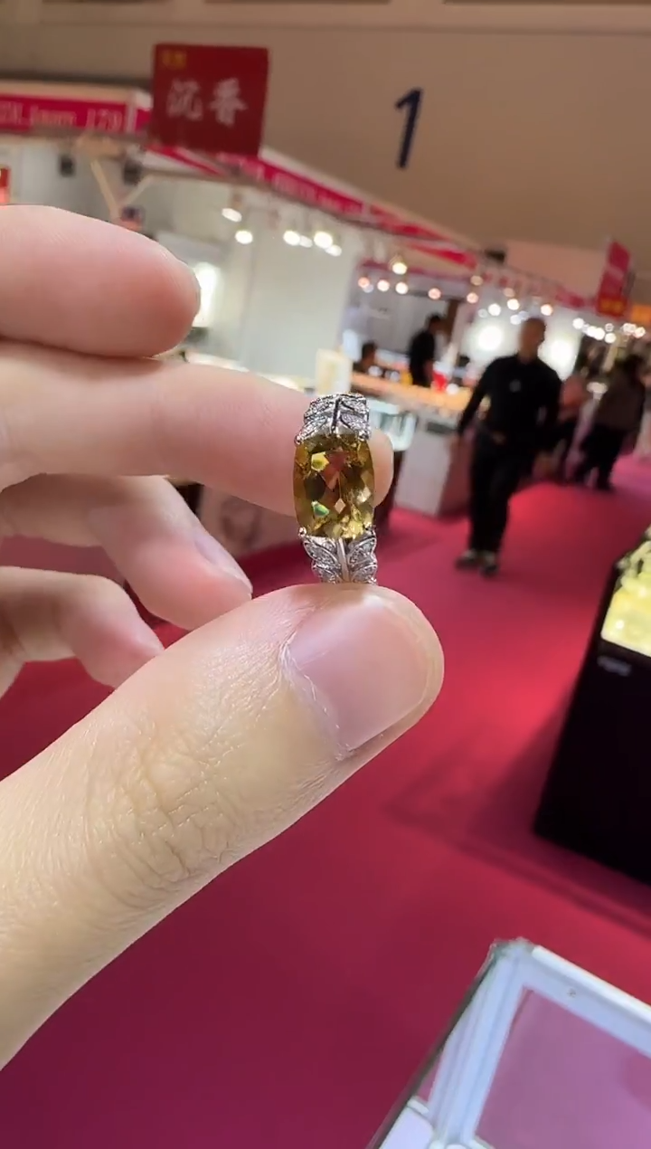 银S925镶嵌戒指黄晶10*8mm