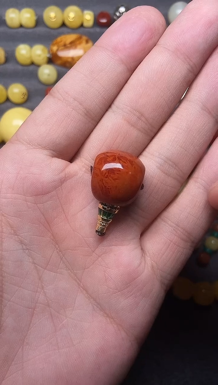 未镶嵌南红玛瑙珠宝奇石  