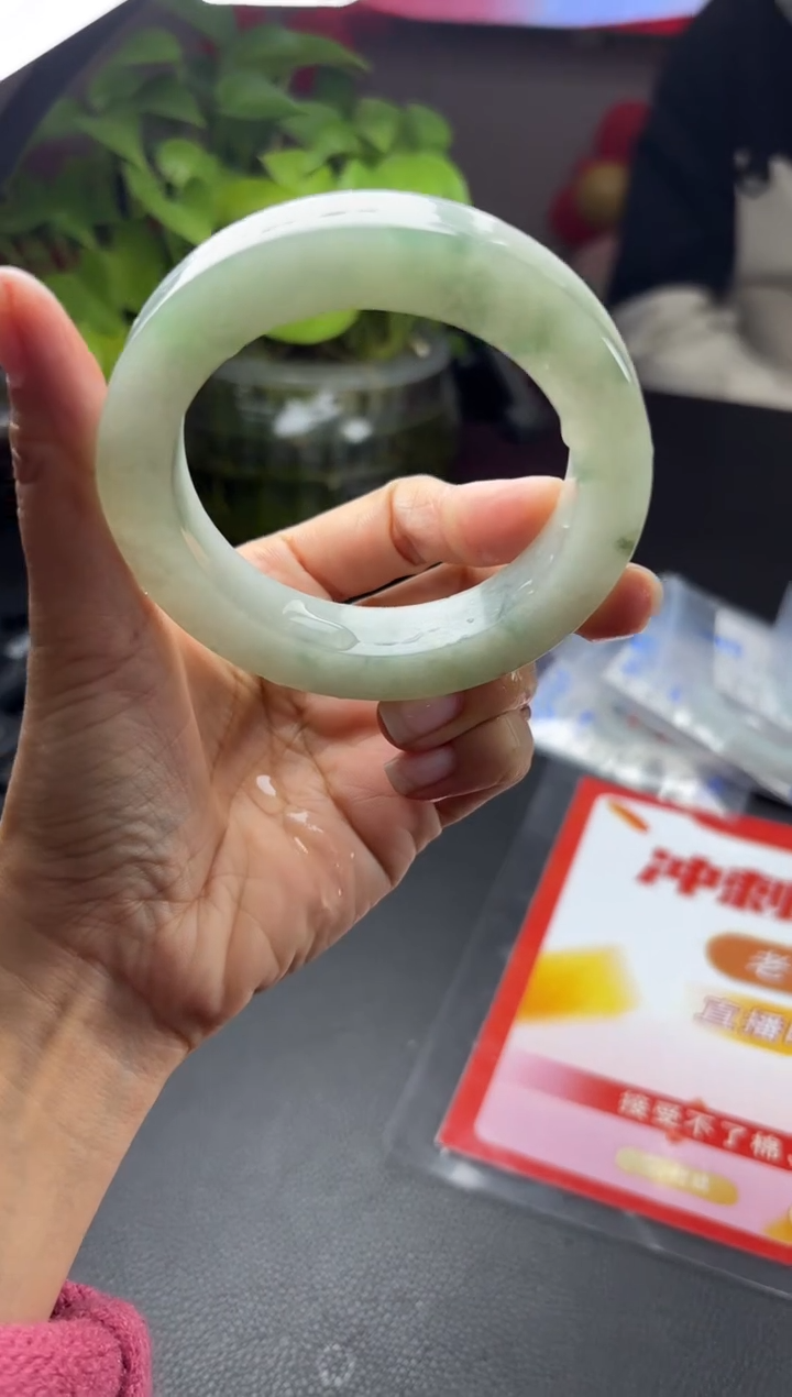 【闪购商品】定制翡翠定制手镯不退不换未镶嵌定制手镯不退不换