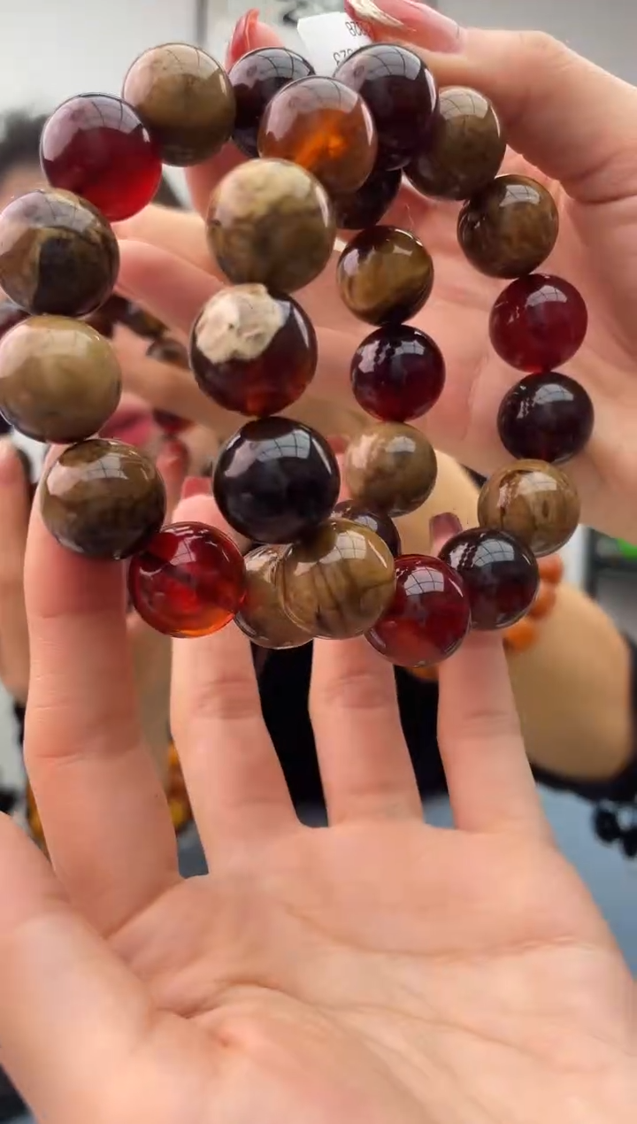 【闪购商品】琥珀珠宝奇石未镶嵌多样性发其一，假一罚十035.16