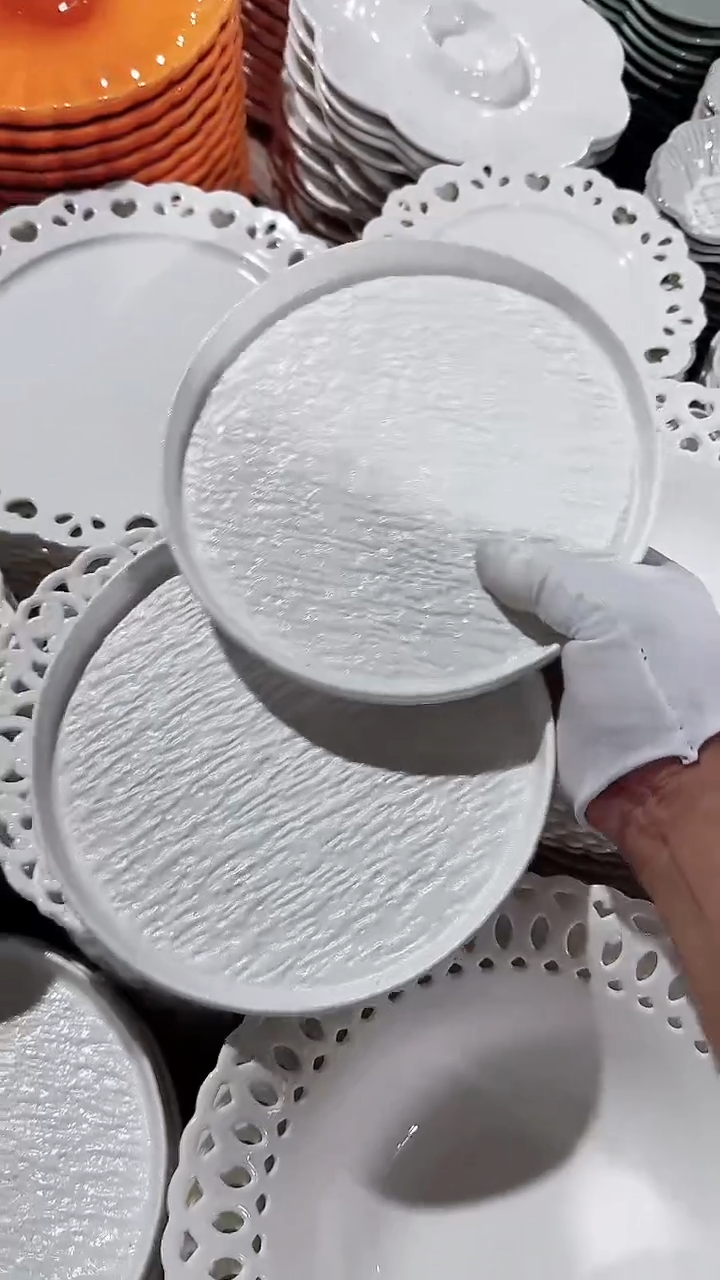 碗2个折边岩石纹8英寸 微瑕凑满20元包邮