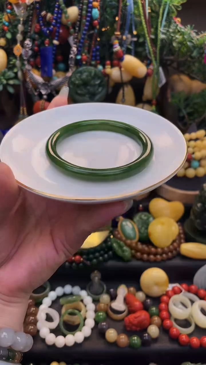 【闪购商品】和田玉（碧玉）手镯未镶嵌碧玉手镯