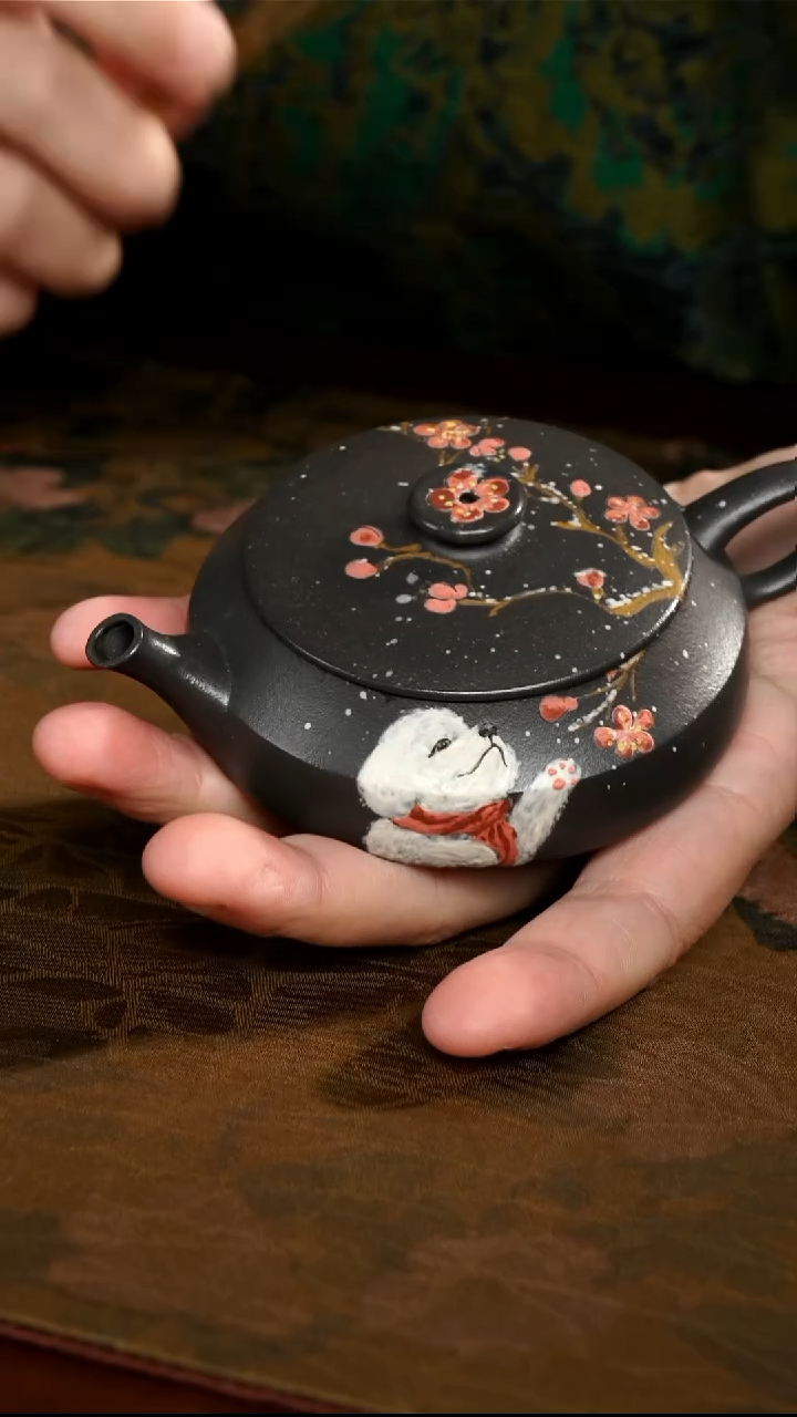 茶壶紫砂黑泥梅花小狗壶