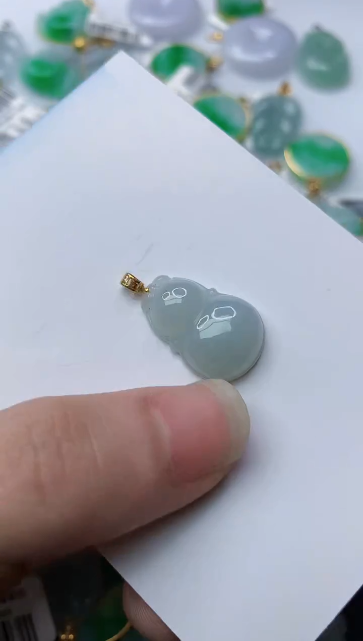 【闪购商品】翡翠颈饰18K金镶嵌84..........