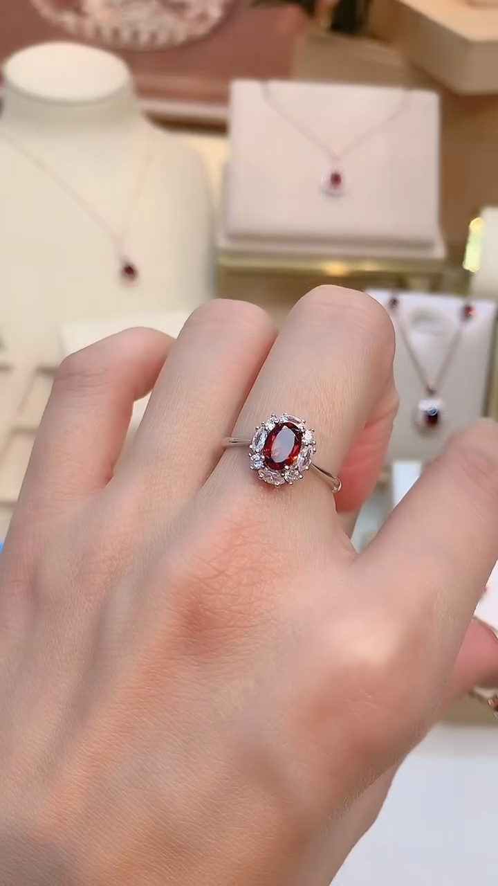 银S925镶嵌戒指石榴石石榴石