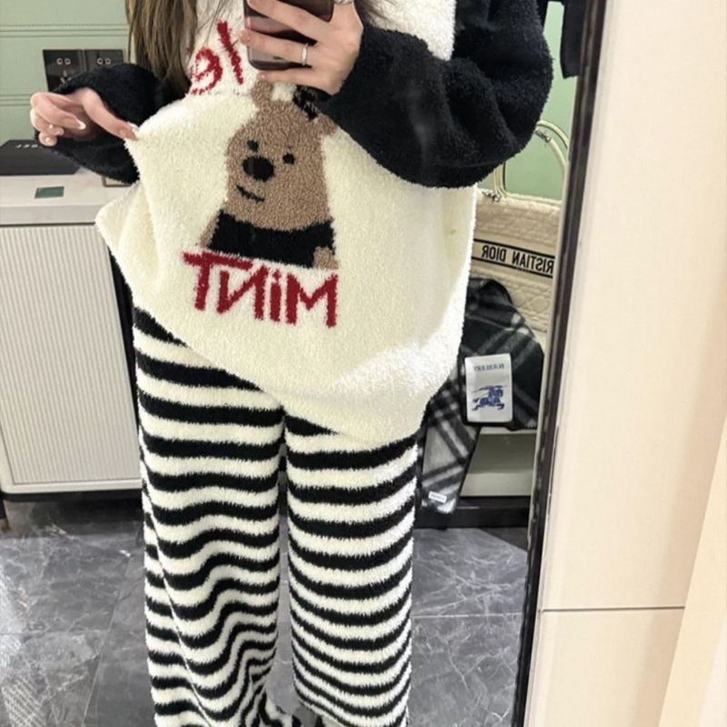 珊瑚绒睡衣女冬季网红ins可爱卡通小熊保暖半边绒少女家居服套装