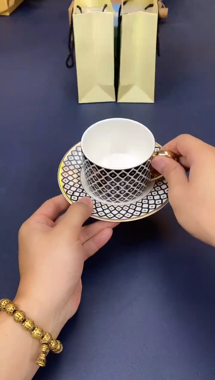 瓷片老店新号全场大漏@@H1845