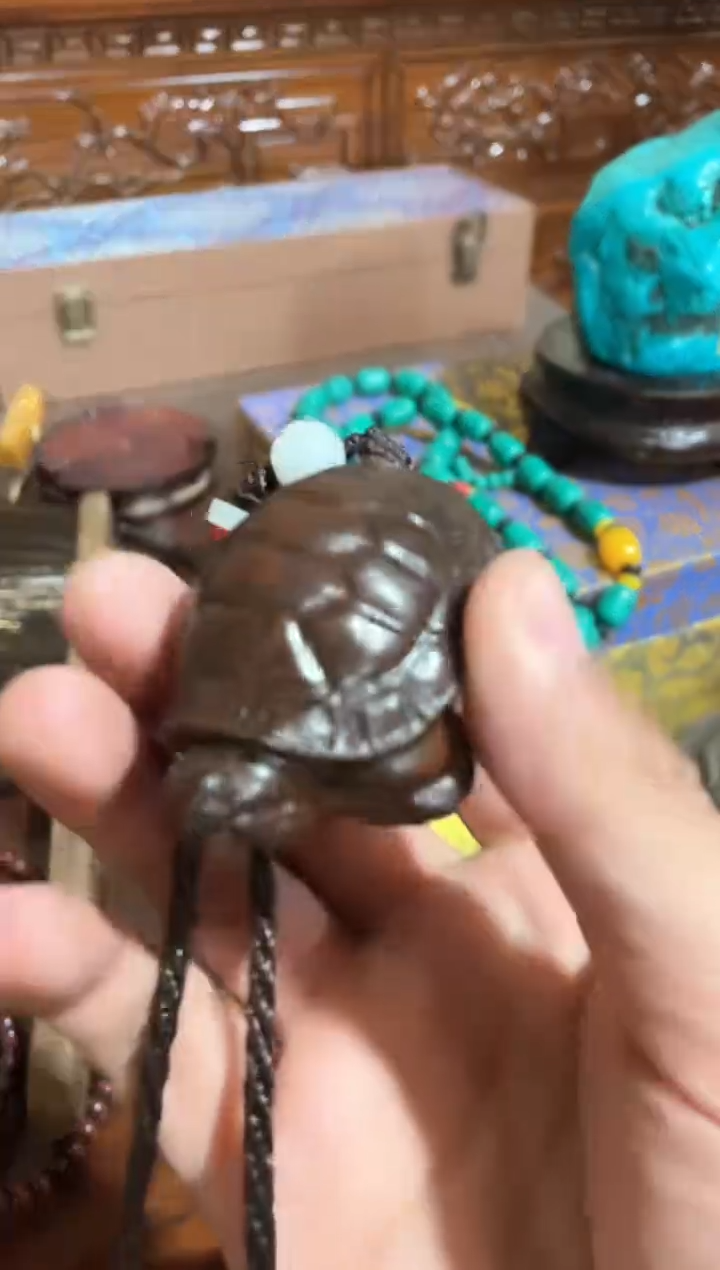 【闪购商品】香榧木木雕--------01