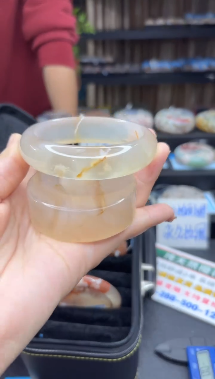 【闪购商品】石英质玉手镯未镶嵌81（58圈赠送镯心）