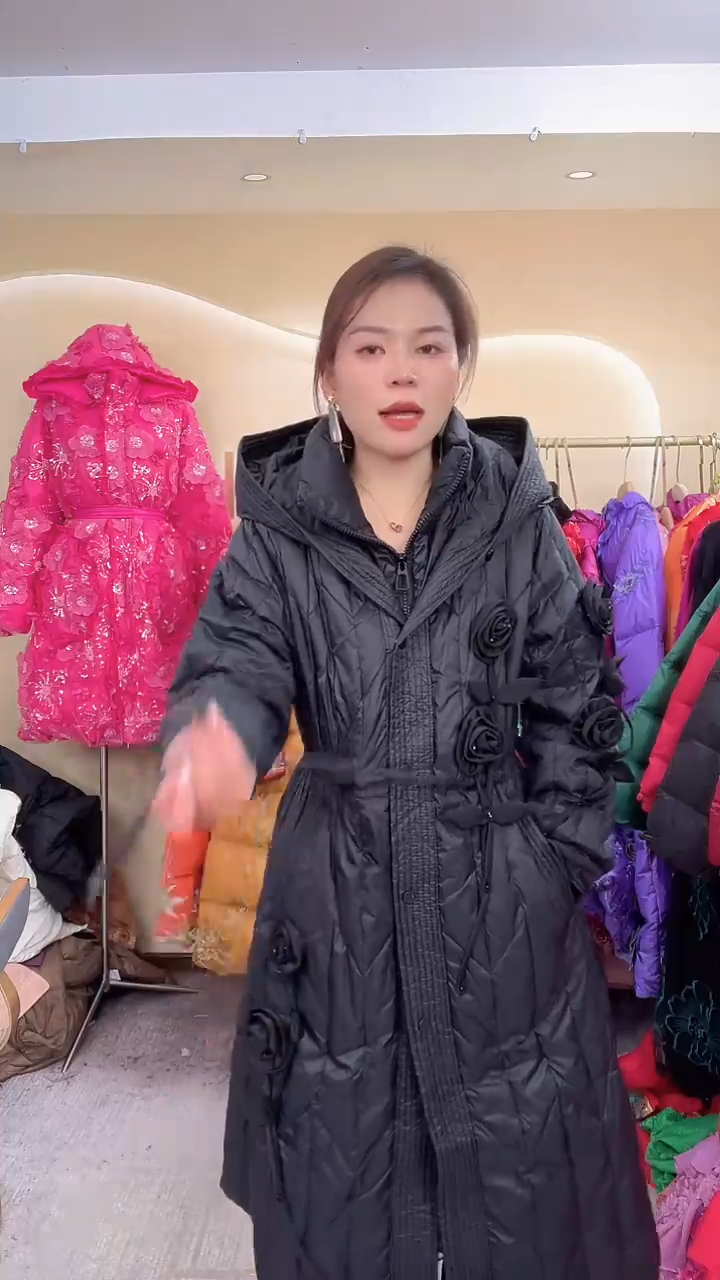 常规款299黑色玫瑰特价福利连衣裙