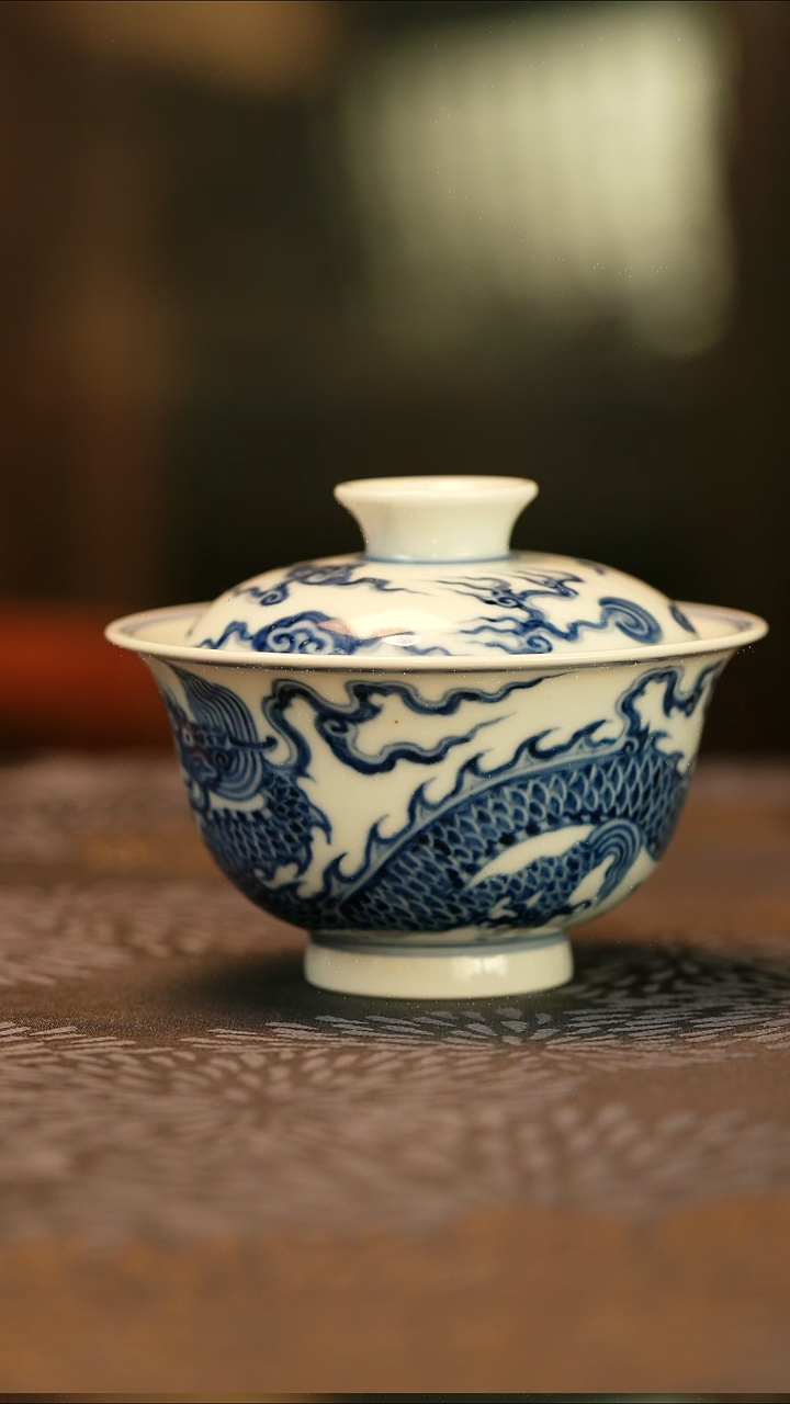 中式懿***?仿明青花铠甲龙纹天地俩才盖碗不合缝