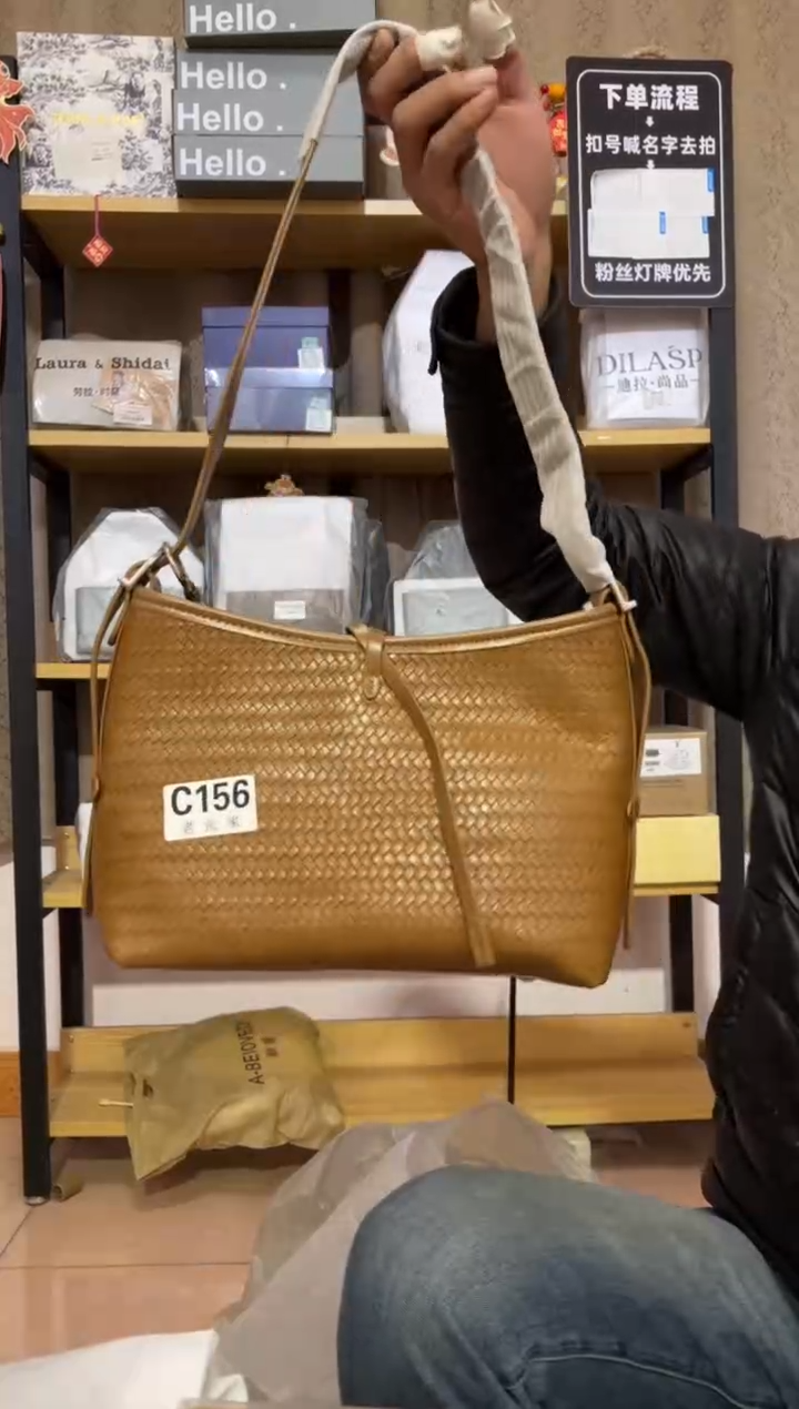 小牛剖层皮革老张家女包156