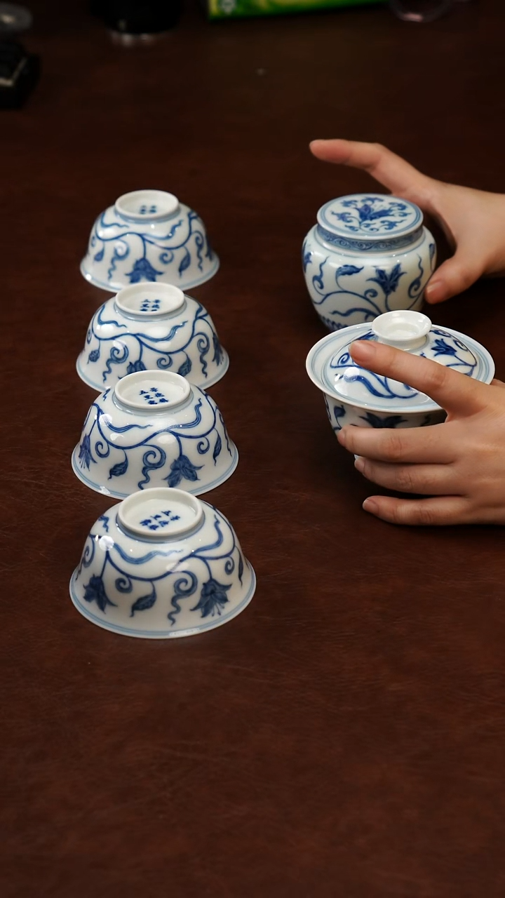 摆件陶景德镇瓷器，青花瓷手绘茶具~