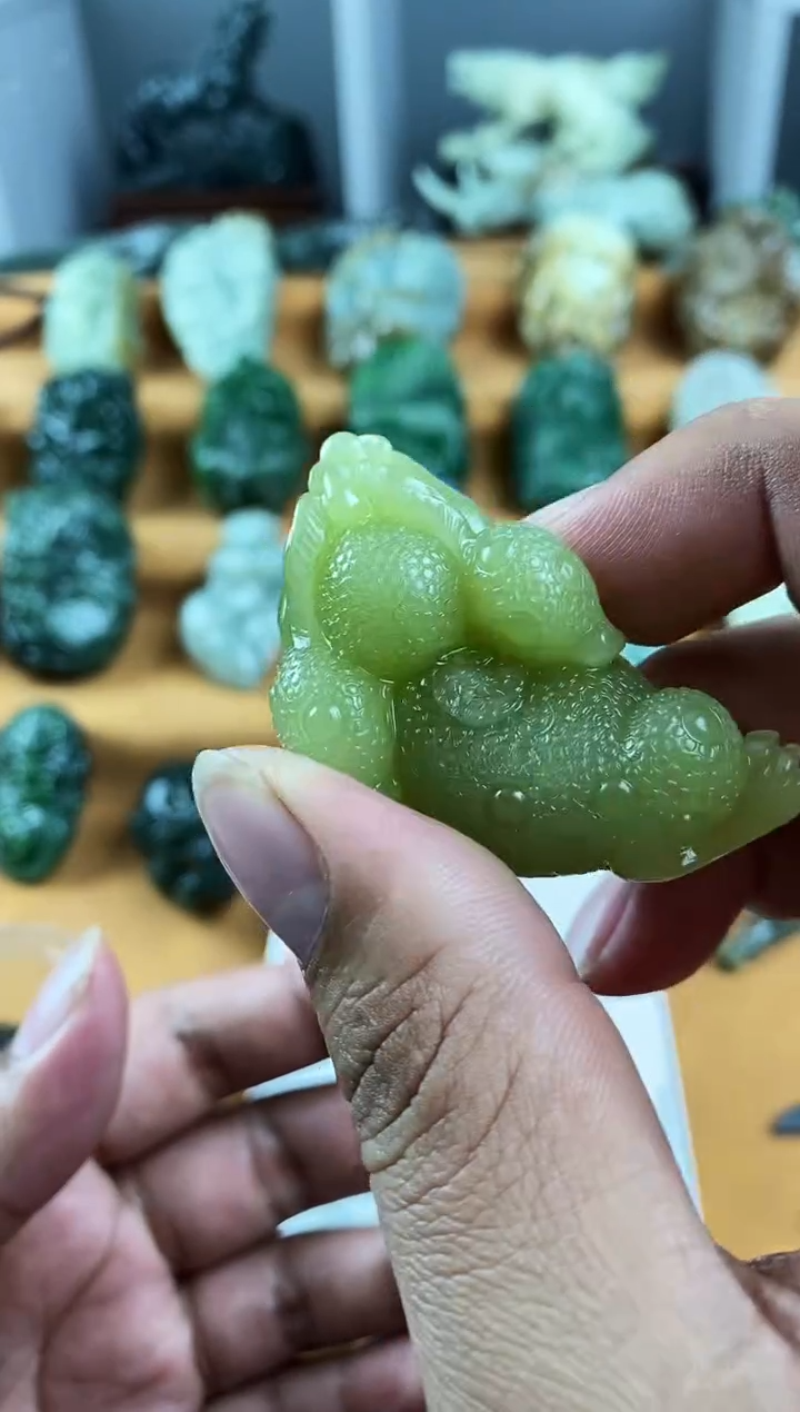 未镶嵌和田玉把件1