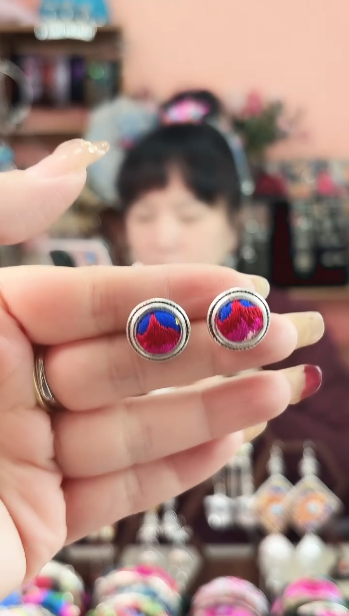 艺枝独绣手工饰品85