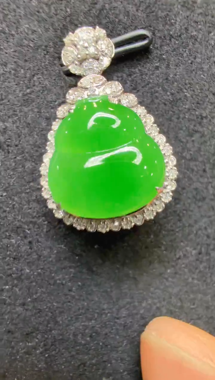 吊坠(不含链)18K金镶嵌翡翠多样性团购发一件