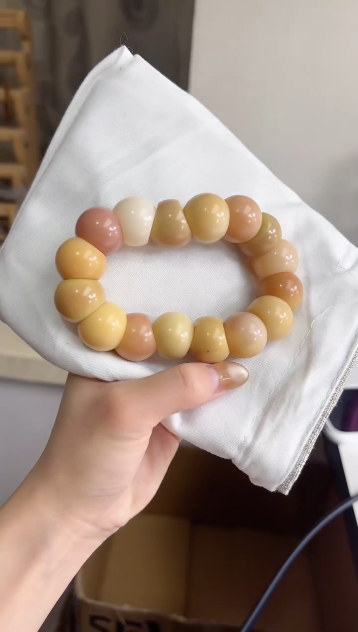 手串菩提根/象牙果喵*蚊沐r05紫美人玉化蒜瓣肠20+mm手串瑕疵不补