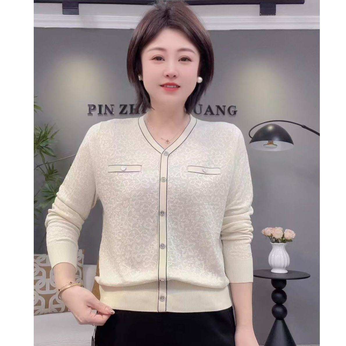 2025冬季新款提花工艺减龄洋气天丝长袖小衫37179