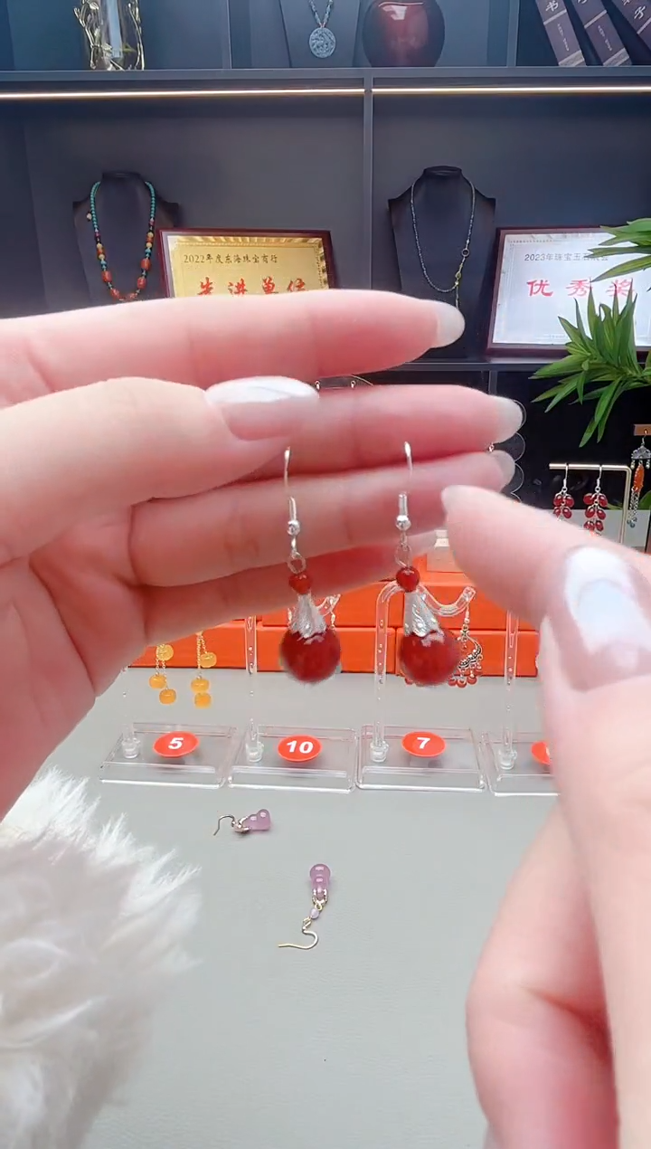 未镶嵌耳钉玛瑙/玉髓713