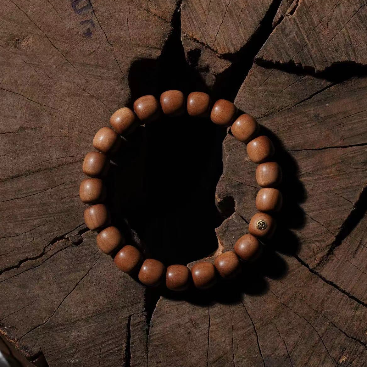 “百年系列”手串 老山檀香老型珠 金标款 武老板