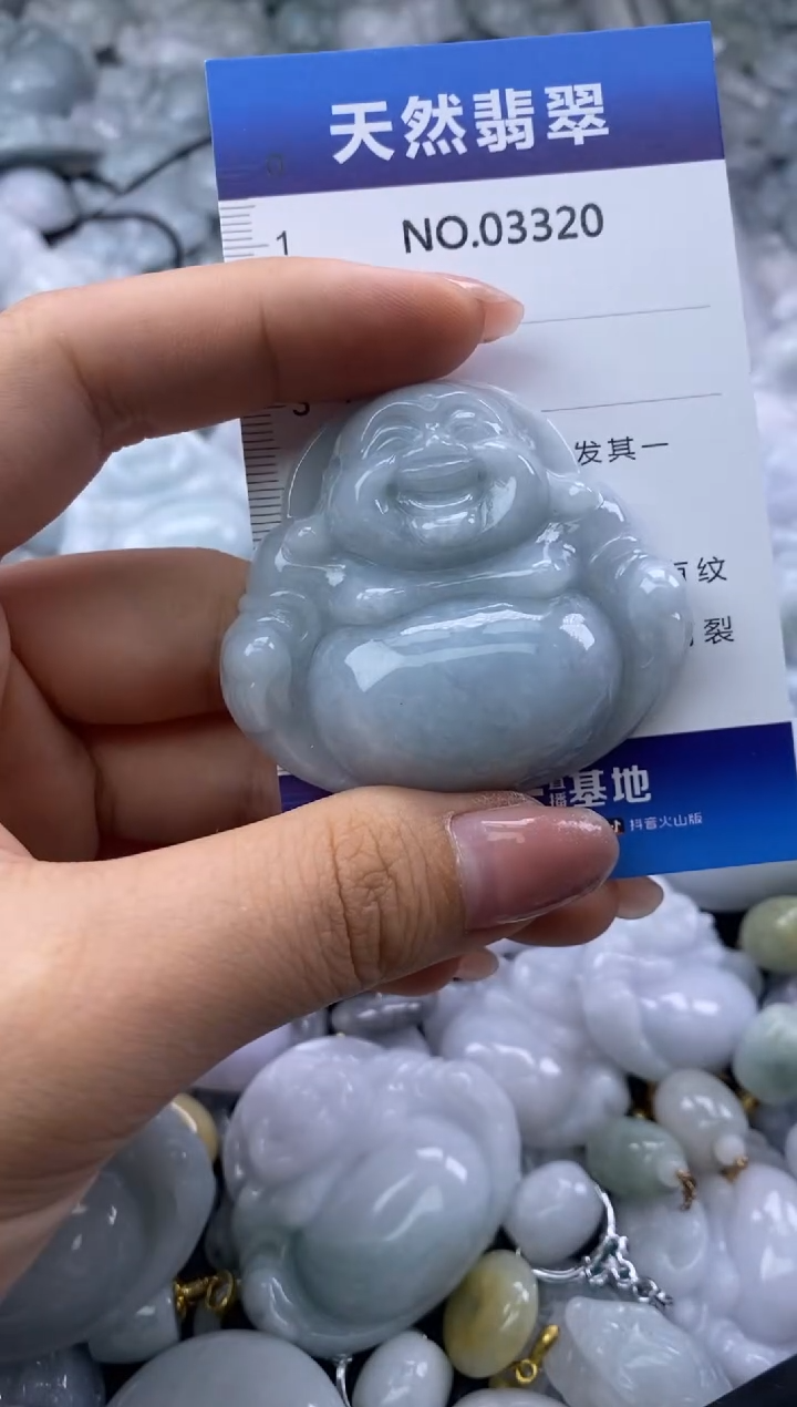 翡翠未镶嵌颈饰缅甸A货翡翠03320