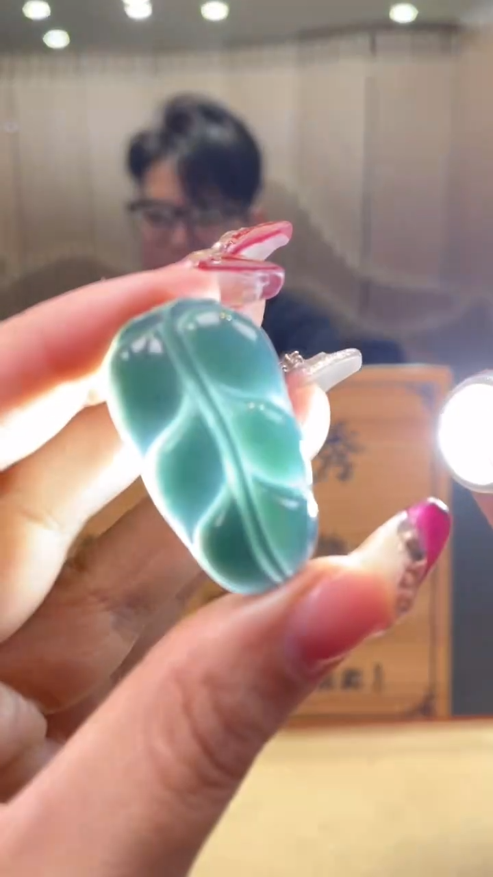 【闪购商品】定制翡翠未镶嵌       *552