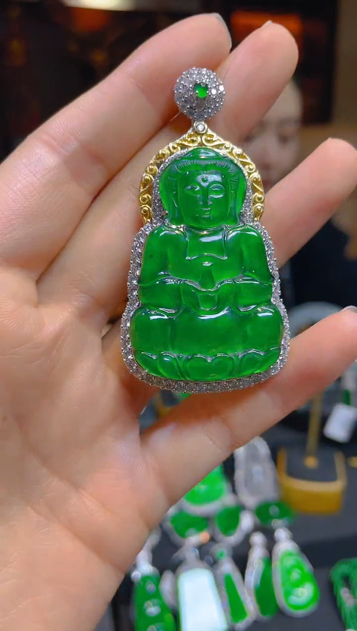 【闪购商品】翡翠颈饰银S925镶嵌121509天然A货翡翠观音吊坠