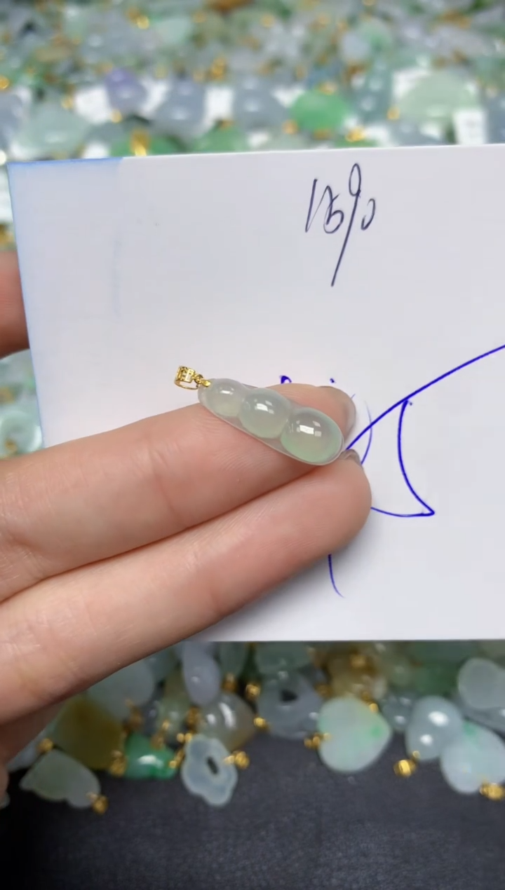 【闪购商品】翡翠颈饰18K金镶嵌天然翡翠A货