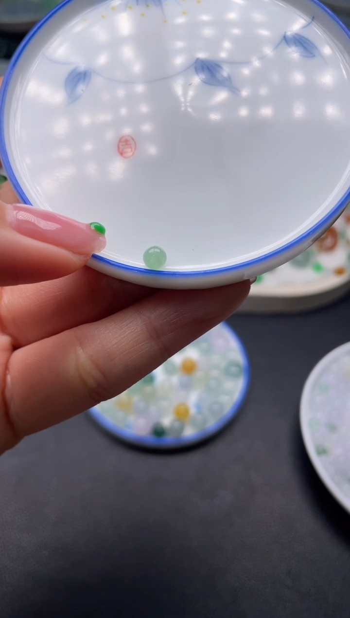 【闪购商品】翡翠颈饰未镶嵌啊A309