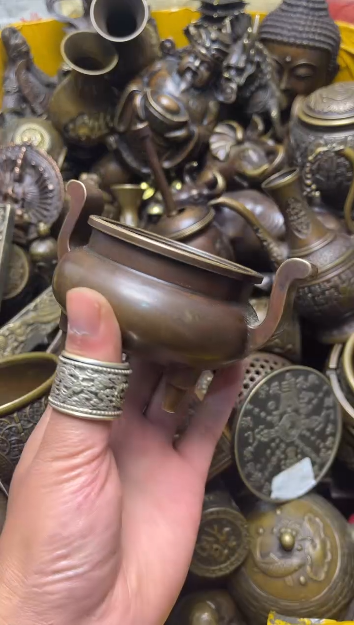 精美铜器，点击下单