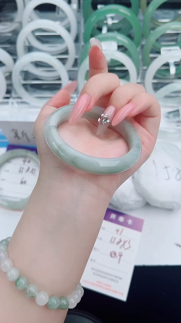 未镶嵌手镯石英质玉41-55/56