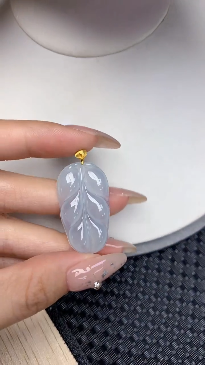 颈饰18K金镶嵌翡翠天然缅甸翡翠a货百元以上9元证书费自理