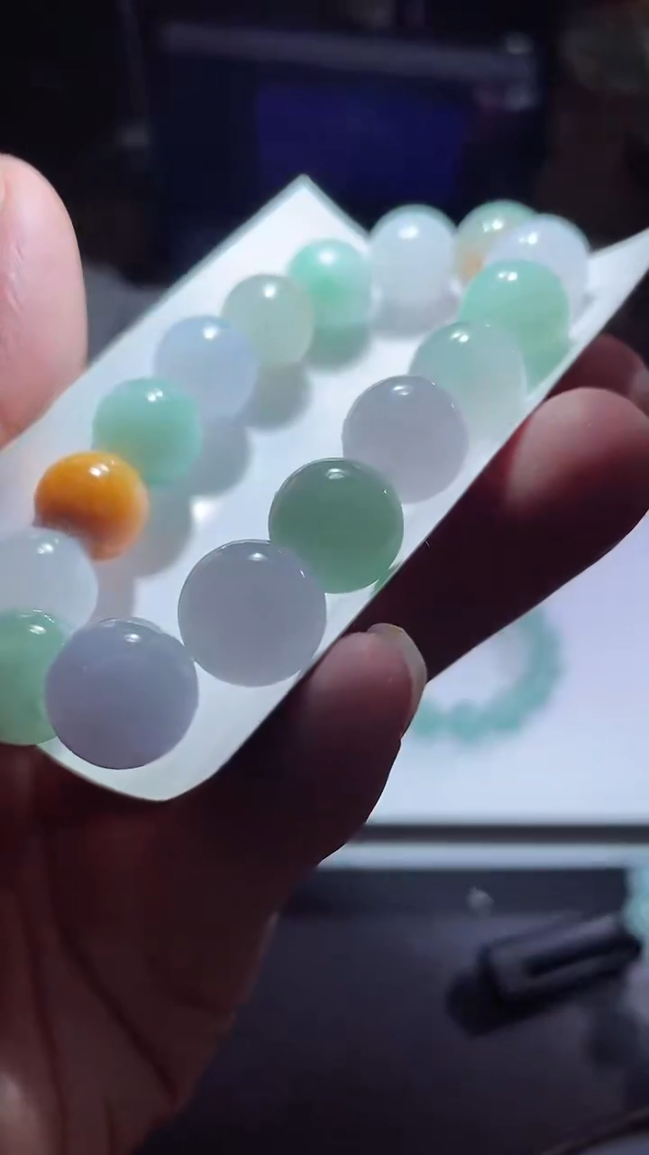 【闪购商品】定制翡翠未镶嵌翡翠