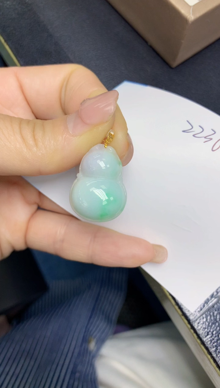 【闪购商品】翡翠挂件18K金镶嵌 天然翡翠A货