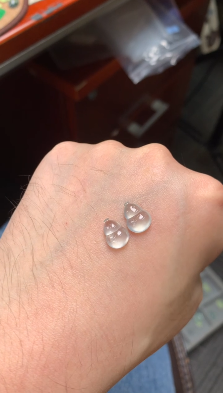 未镶嵌定制翡翠裸玉