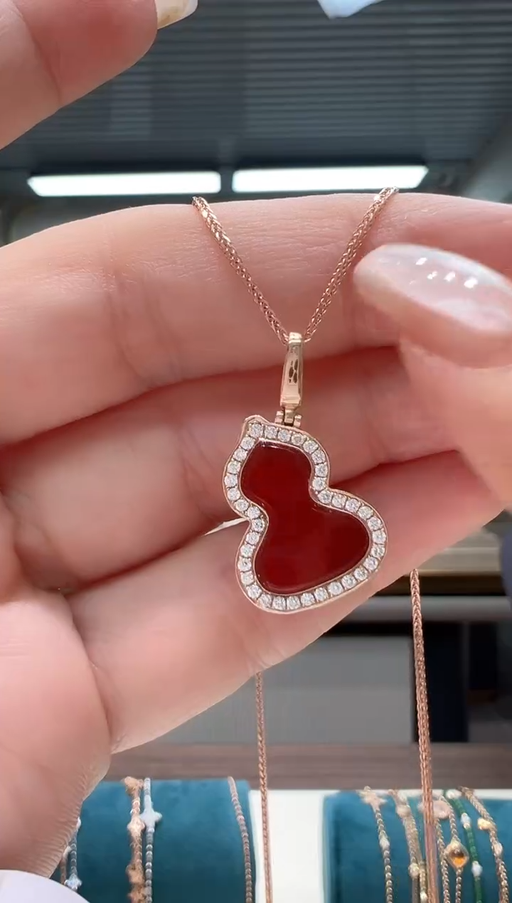 【闪购商品】钻石吊坠(不含链)18K金镶嵌满钻红葫芦吊坠K红