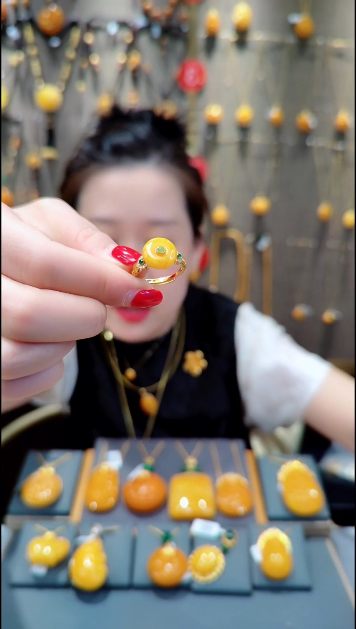 【闪购商品】蜜蜡戒指银S925镀金镶嵌H666蜜蜡戒指