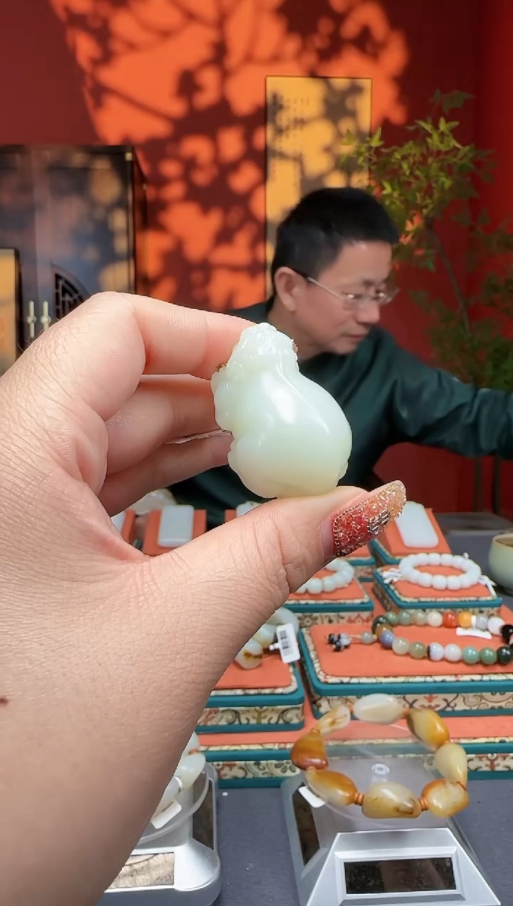 【闪购商品】和田玉吊坠未镶嵌吊坠