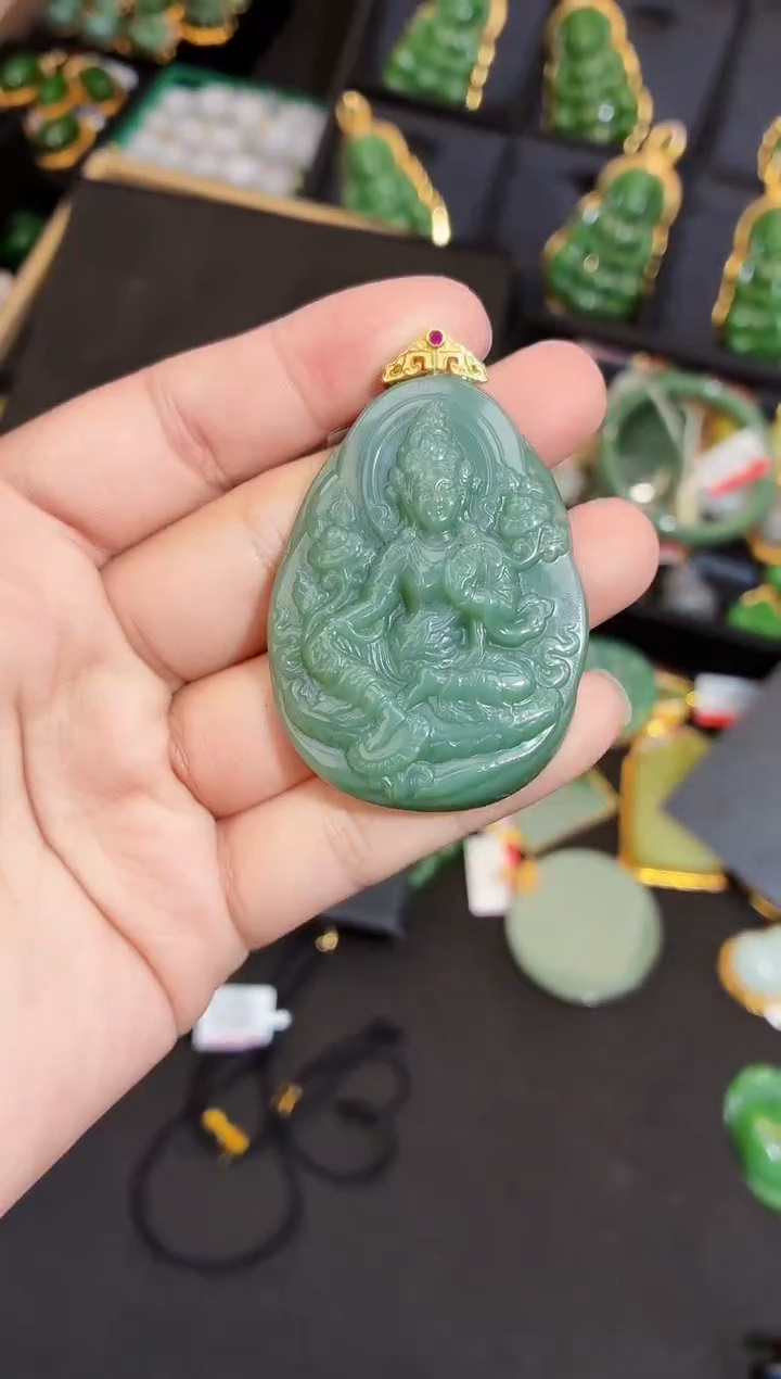 吊坠(赠链)银S925镶嵌和田玉多样性发一