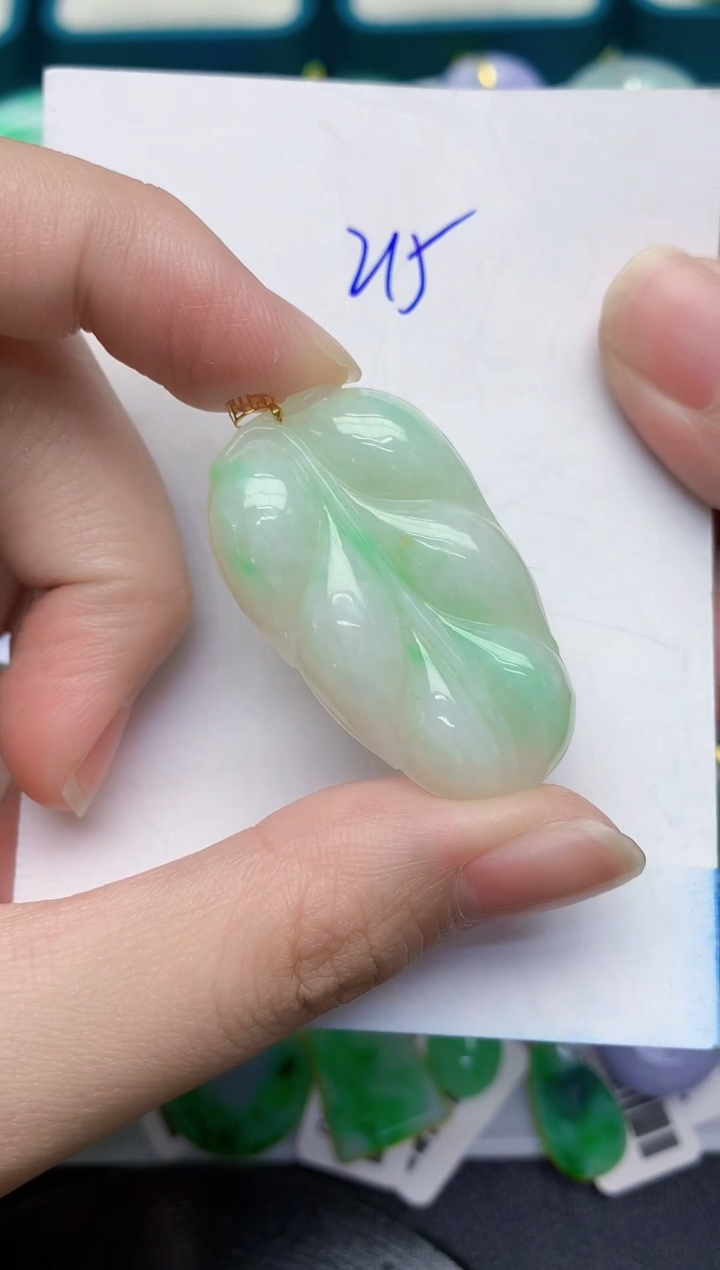 【闪购商品】翡翠颈饰18K金镶嵌000000000