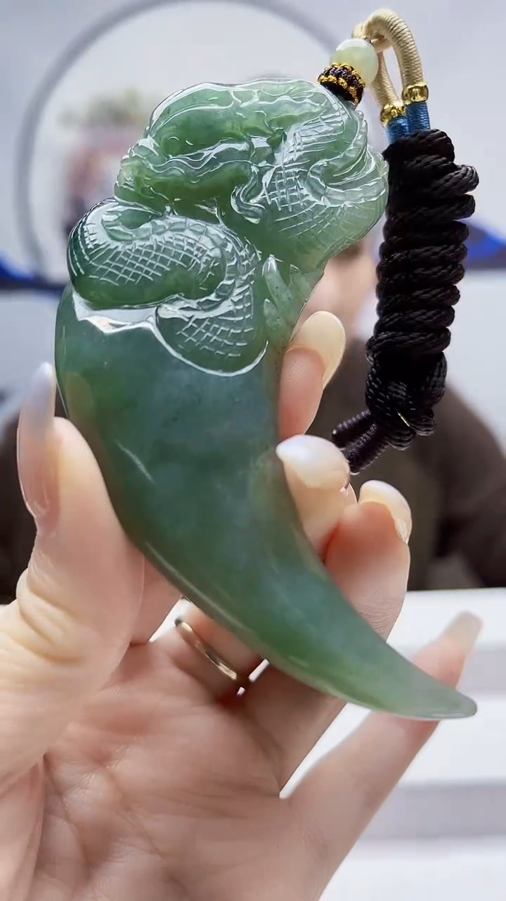 未镶嵌定制翡翠毛货挂件30