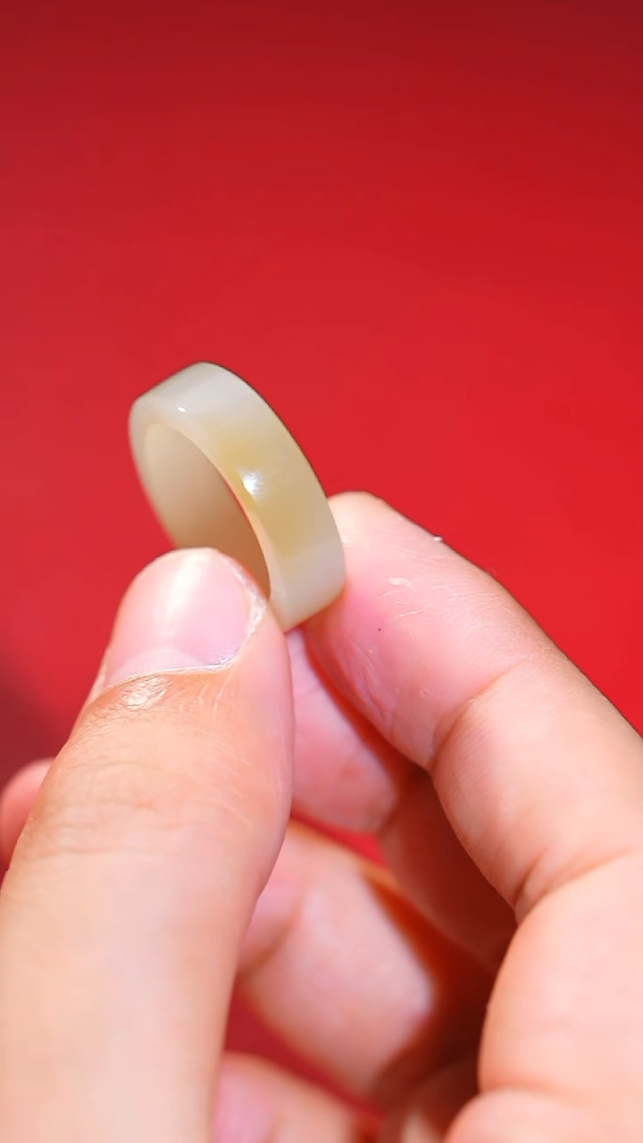 未镶嵌戒指和田玉8多样性发一