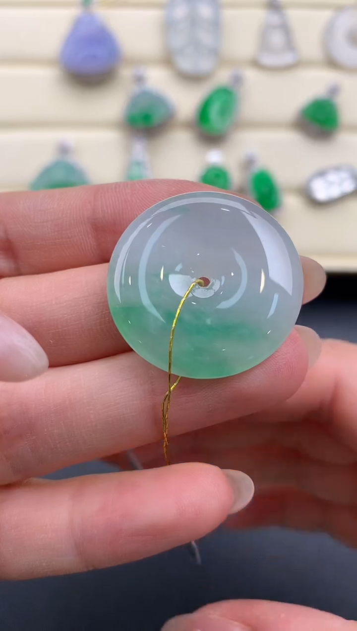 【闪购商品】翡翠颈饰未镶嵌Q518     