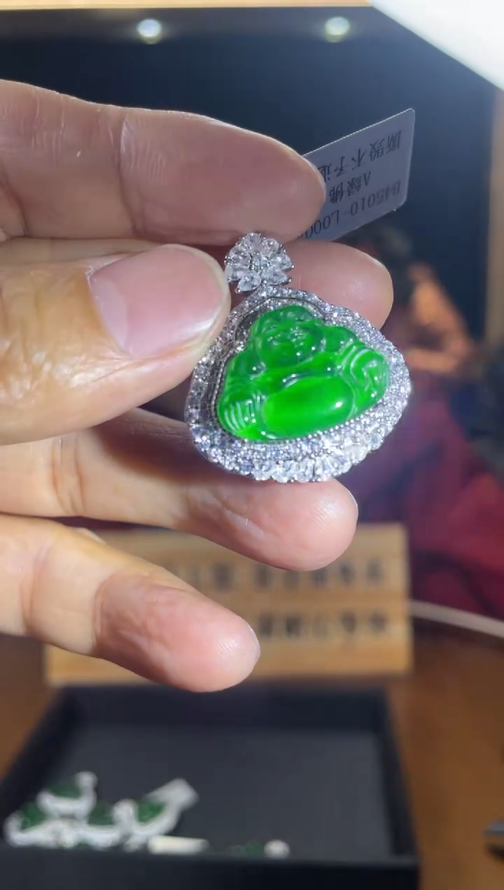 【闪购商品】定制翡翠未镶嵌    0773