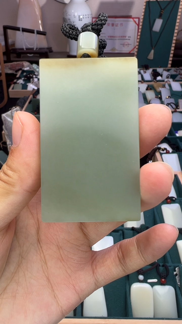 【闪购商品】和田玉颈饰未镶嵌M