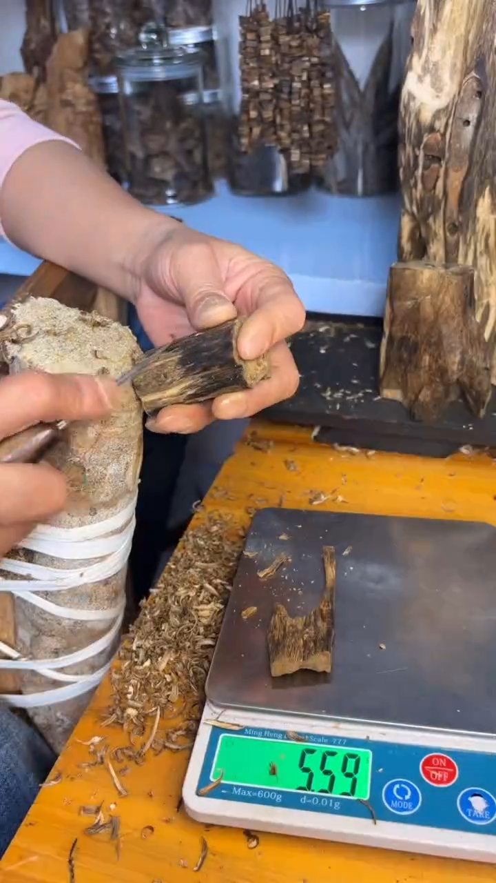 沉香沉香碎屑奇楠沉香5.5克