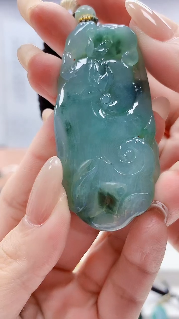 未镶嵌定制翡翠4898lr-毛货挂件100