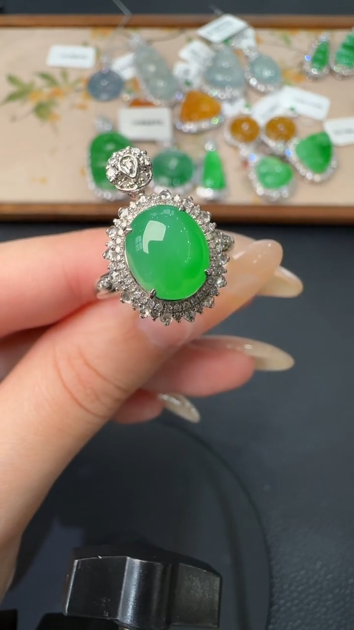 【闪购商品】翡翠戒指18K金镶嵌戒指46