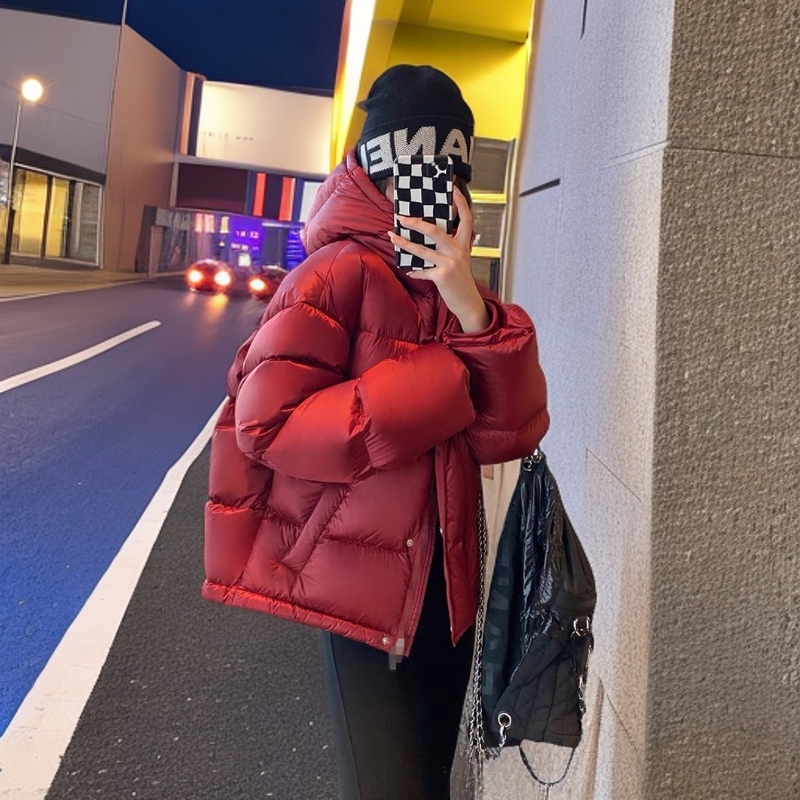 2025百搭95%轻奢白鸭绒蓬松保暖服连帽外套短款羽绒服女秋冬新款